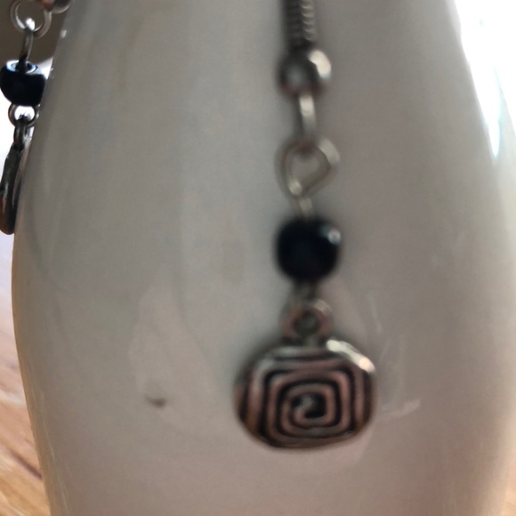 Handmade Silver/Black Earrings - Picture 4 of 4